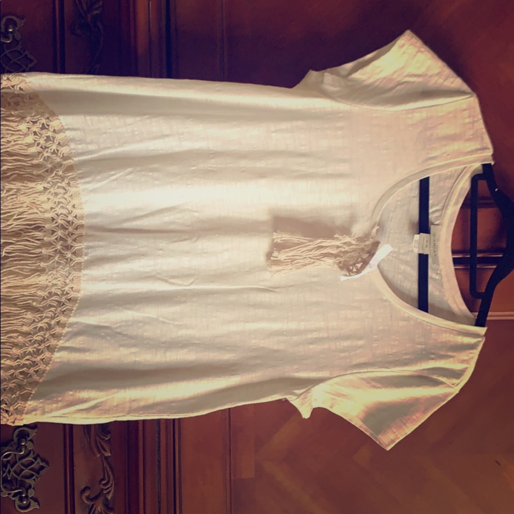 Ariat top